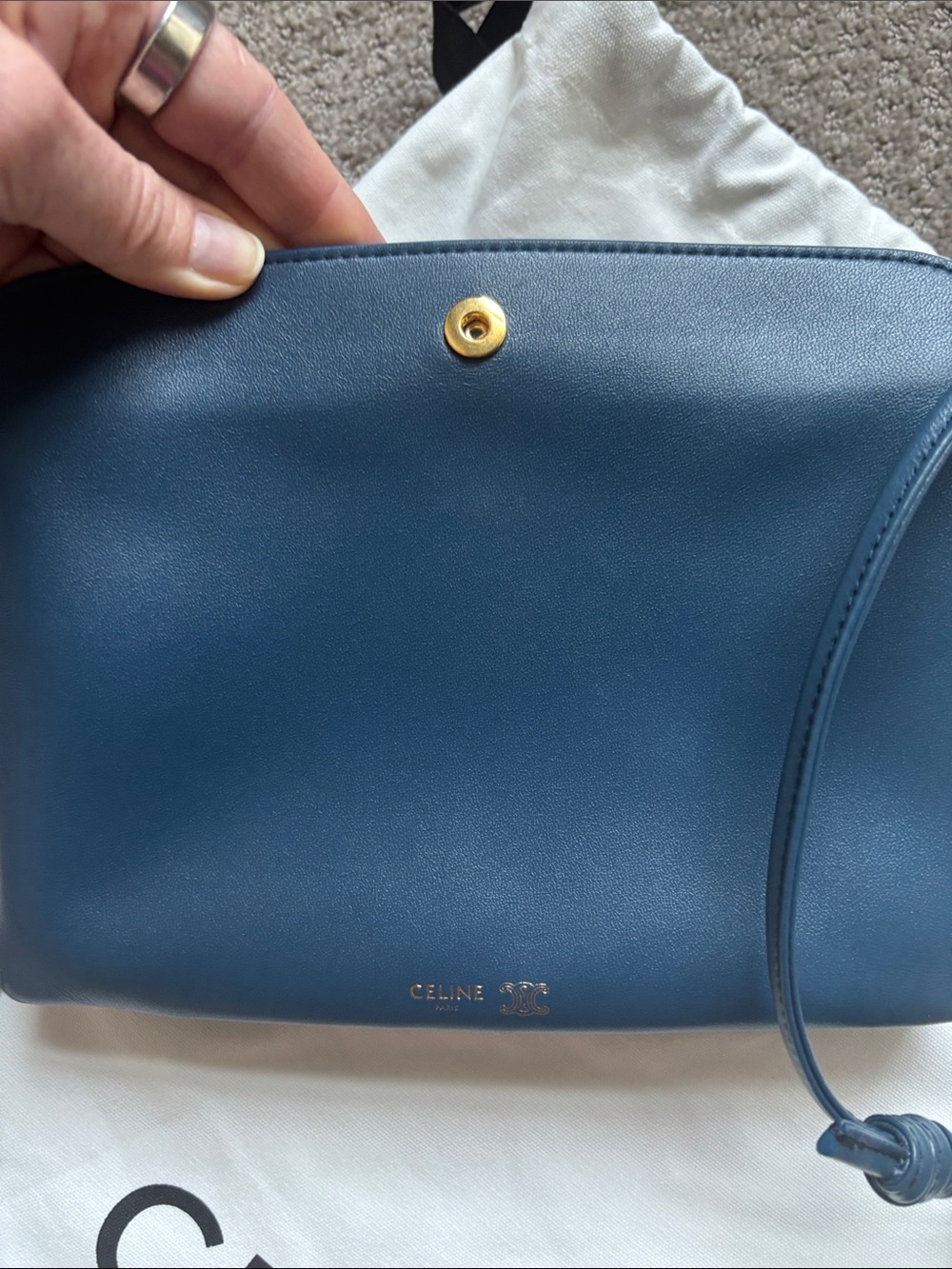 Celine Teal Trio Flap in smooth lambskin, mint condition! - Picture 5 of 17